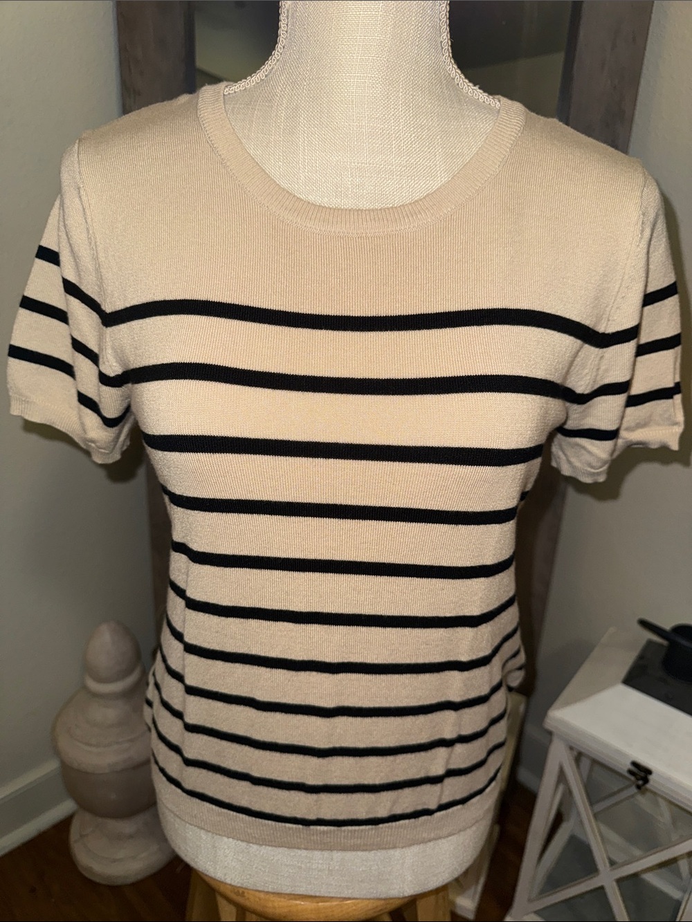 🆕🖤CIELO: TAN black stripped SS Top SMALL